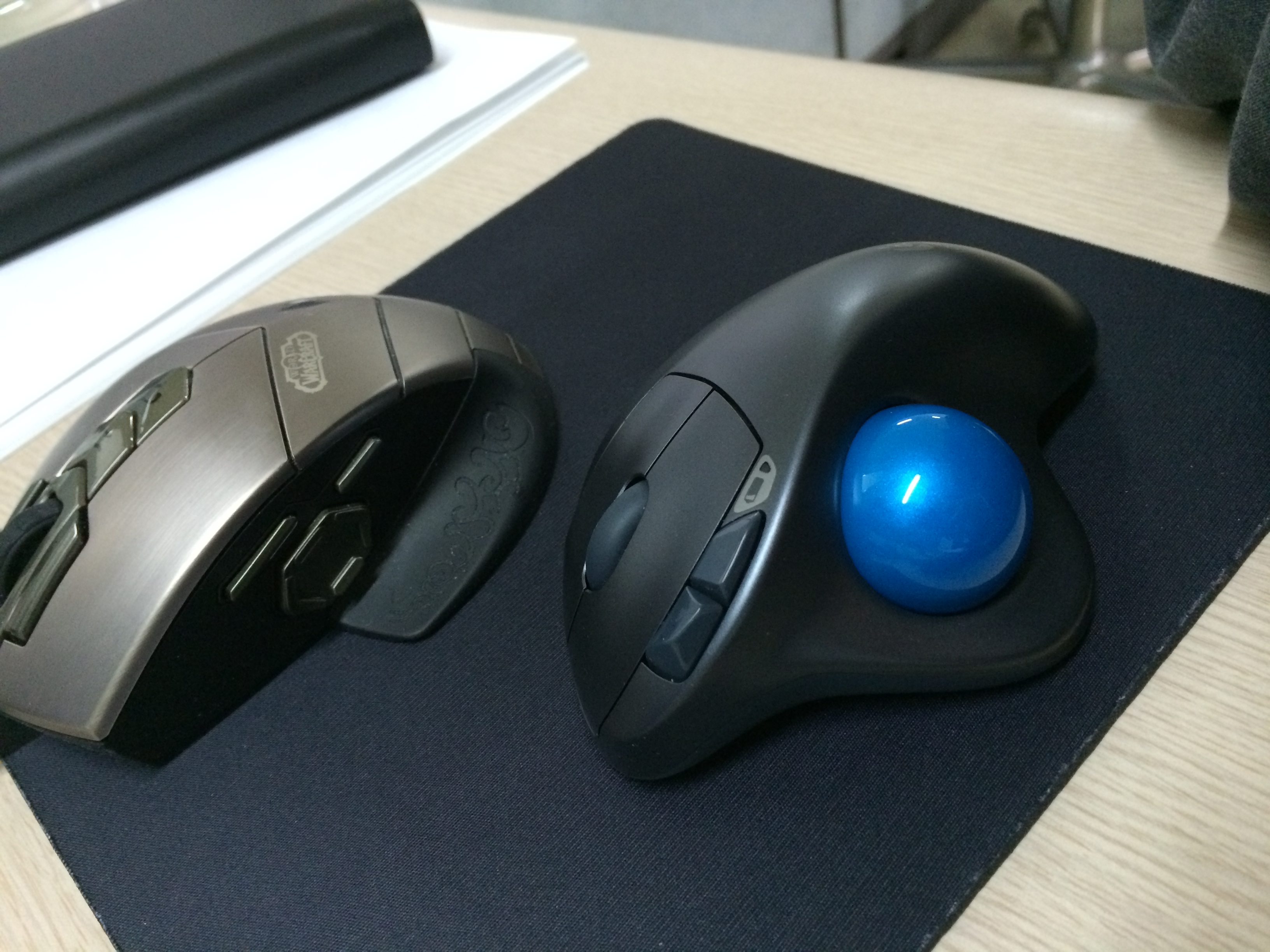 P20140206_140103222_3DB290AC-A004-46DA-A7C9-CCE1CEA36181.JPG : 로지텍 Wireless Trackball M570 사용기
