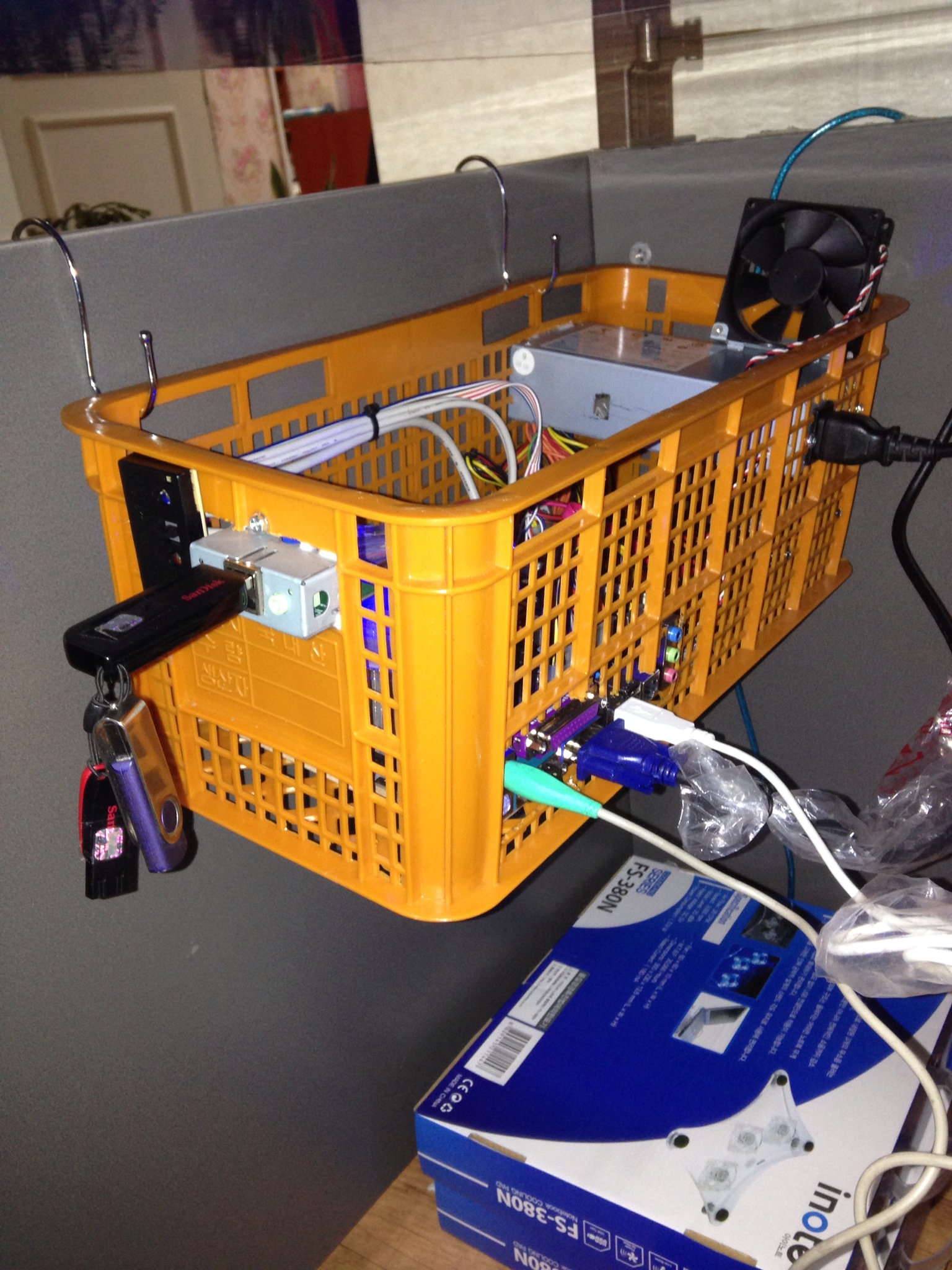 IMG_0441.JPG : 우리집 컴퓨터