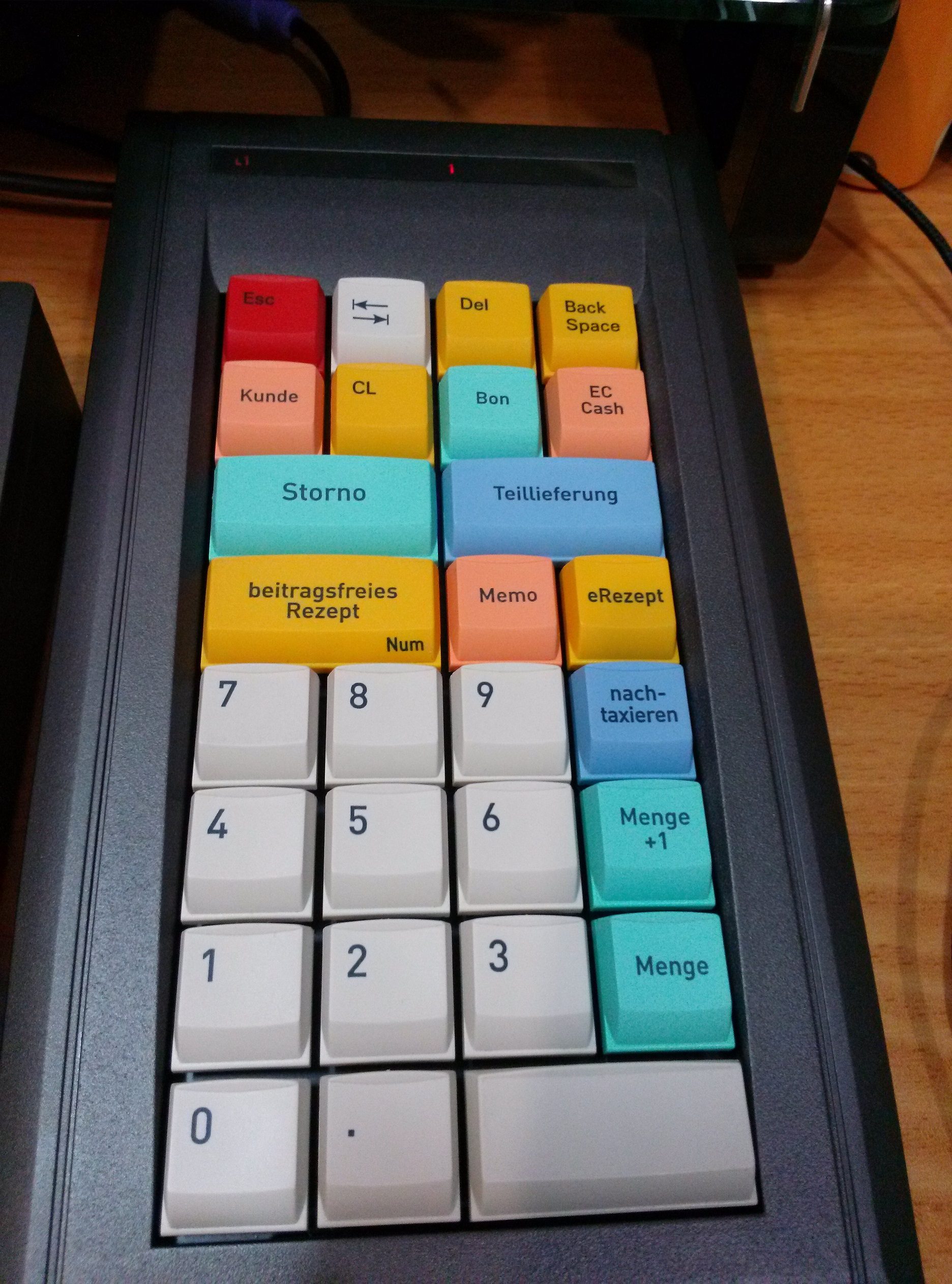 CAM0031833333.jpg : tipro 32 키패드 CAM0031833333.jpg : tipro 32 키패드