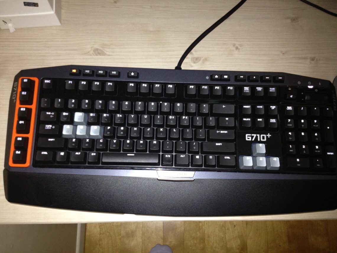 크기변환_IMG_1242.JPG : 급매 - tesoro M7 Gaming SE Brown 및 로지텍G710+ 판매합니다.(둘다 갈축)