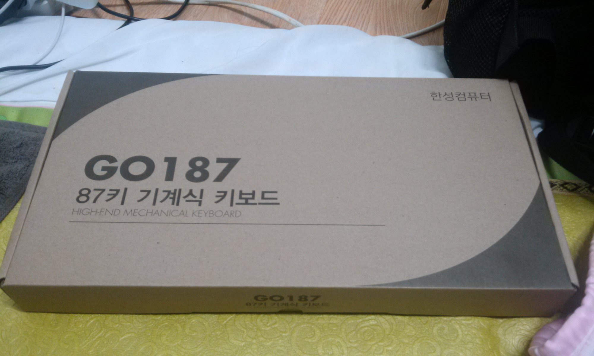 IMG_20130413_045553.jpg : 한성 키보드 GO187 청축 키보드 팝니다. IMG_20130413_045553.jpg : 한성 키보드 GO187 청축 키보드 팝니다.