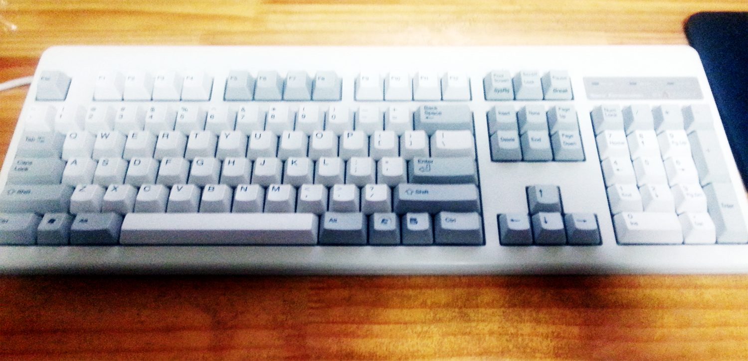20130507_212048.jpg : 리얼포스 104 차등 화이트 팝니다(영문자판)