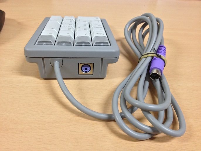 IMG_0278.JPG : 울트라나브 신형(무선), 로지텍 마우스 M705, 외장하드 1테라, 키패드 등