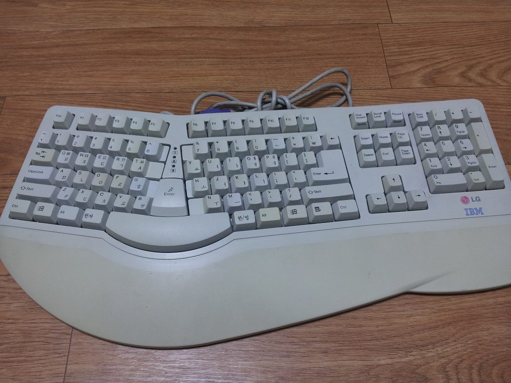 LKB_0107_1.jpg