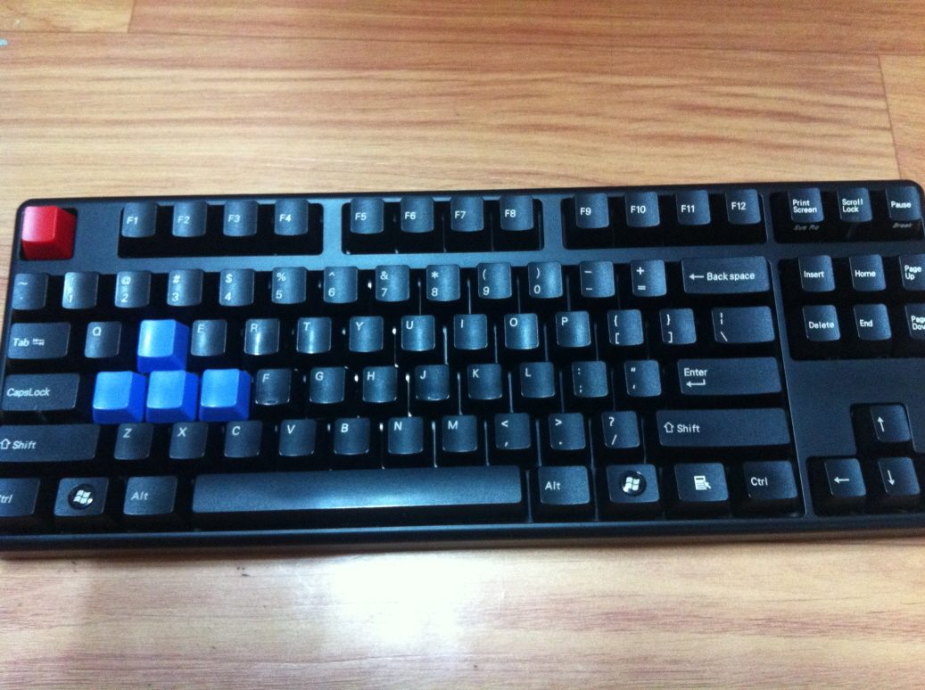 IMG_0147.JPG : 레오폴드 200r 청축 텐키 블랙 영문 판매합니다.
