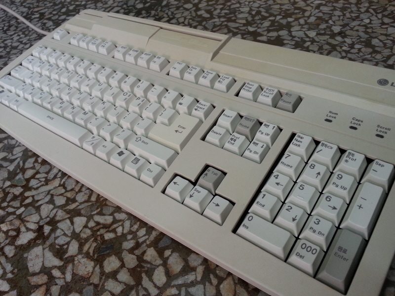 CERRY-A-320130927_143305.jpg : 주옥션 체리갈축 mx-8000, 흑축 palco 5220(1997년산) CERRY-A-320130927_143305.jpg : 주옥션 체리갈축 mx-8000, 흑축 palco 5220(1997년산)