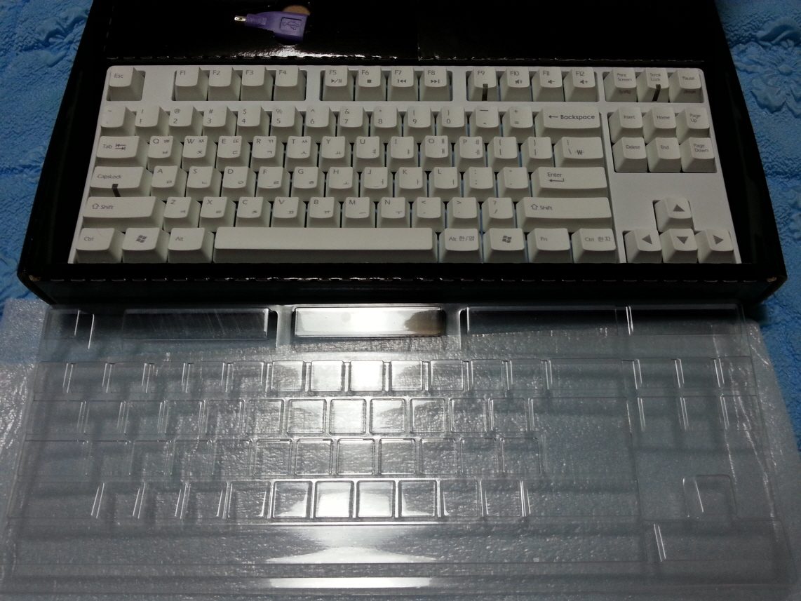 ooo20130526_005713.jpg : 그루브87 화이트 흑축, 대륙승화 투톤 블루/아바타 영문각인 그 외 팝니다. ooo20130526_005713.jpg : 그루브87 화이트 흑축, 대륙승화 투톤 블루/아바타 영문각인 그 외 팝니다.