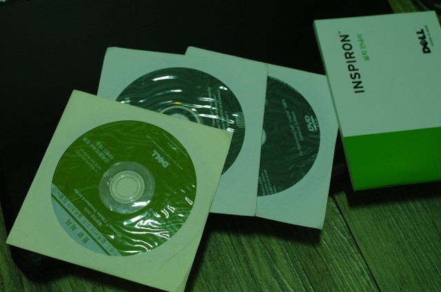 606498641_868a425d_SAM_3231.jpg : (비키보드)노트북 팝니다..