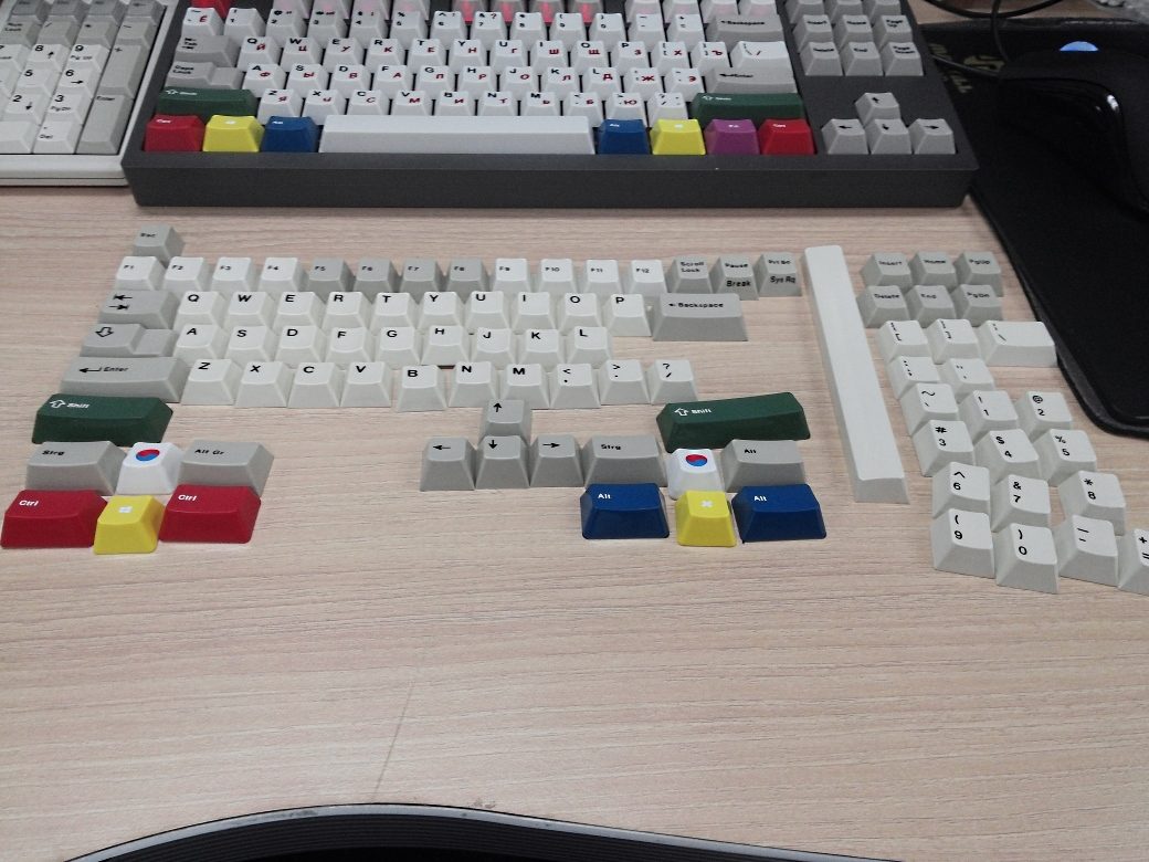 keycap_dyesub_doubleshot.jpg