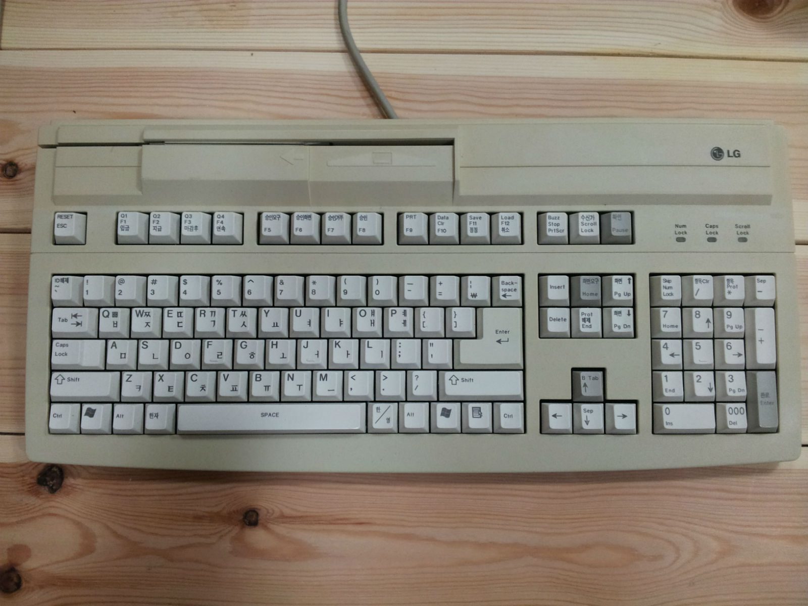 MX8000.jpg