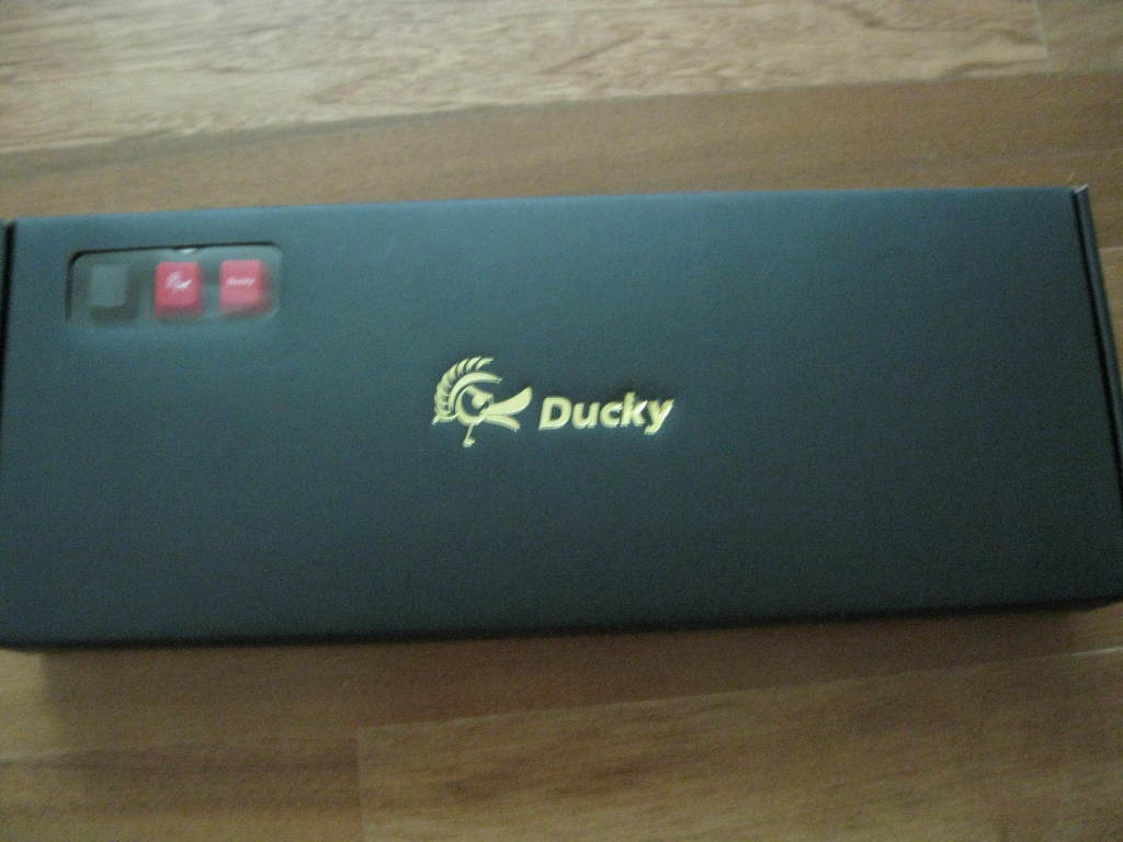 49f20bed6e31c7bbbc56eaf50c2af529.jpg : DUCKY PBT 무각 키캡 세트 (구형) 삽니다.