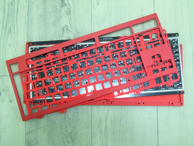 02.JPG : 케이맥1.2 RED 윈키리스 미조립으로 키캡 구해봅니다^^