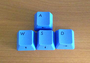 5_cherry_wasd_blue_8000.jpg