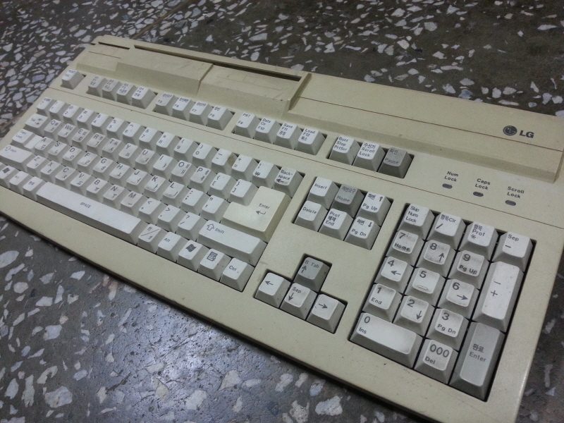 mx-8000-b-220130930_231706.jpg : 주옥션 체리 갈축 mx-8000 부품용 실사용가능 미세척제품 판매 mx-8000-b-220130930_231706.jpg : 주옥션 체리 갈축 mx-8000 부품용 실사용가능 미세척제품 판매