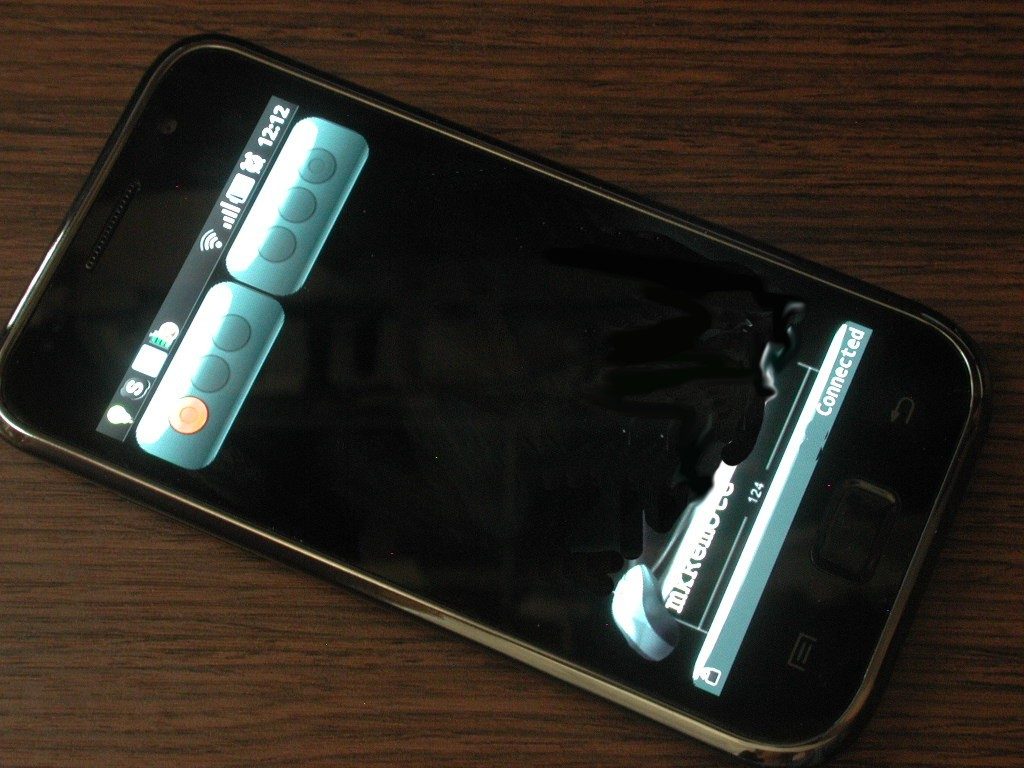 20101123 01 smart phone mouse.JPG
