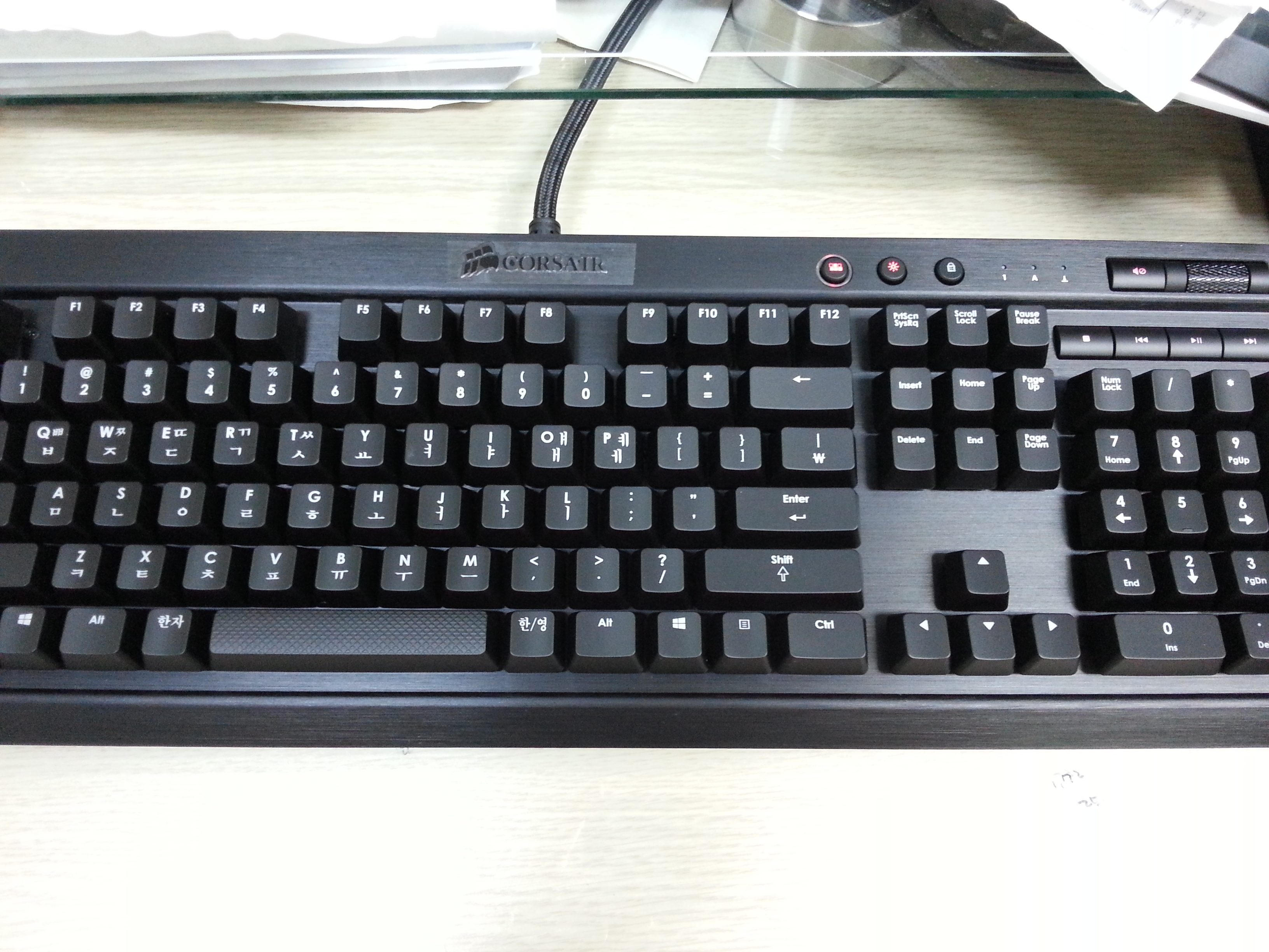 20130926_135327.jpg : 오랜만에(??) 키보드 하나 구입 했습니다.^^ㅋㅋ 20130926_135327.jpg : 오랜만에(??) 키보드 하나 구입 했습니다.^^ㅋㅋ