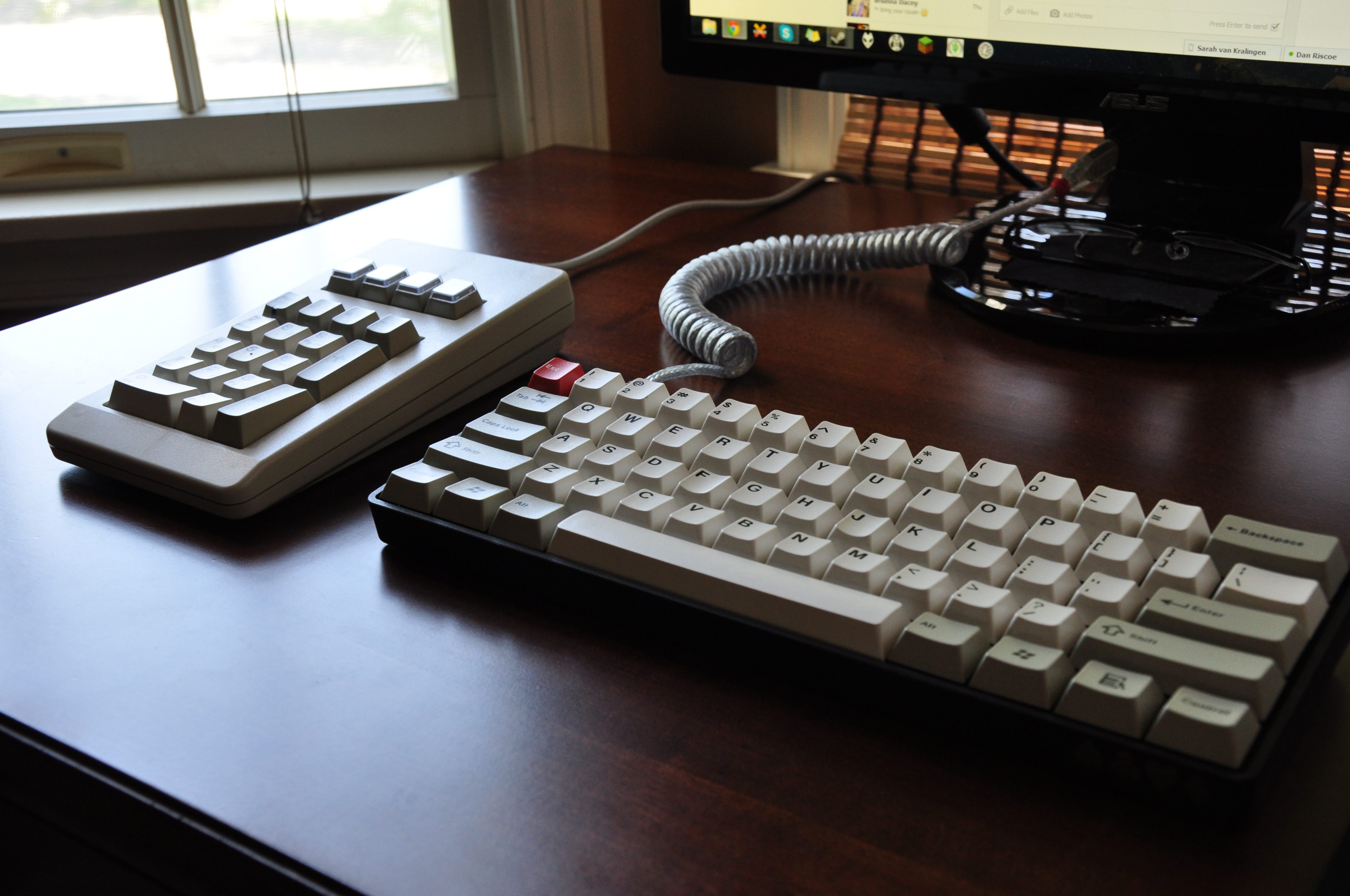 beige1.jpg : Hello KBDMania! beige1.jpg : Hello KBDMania!