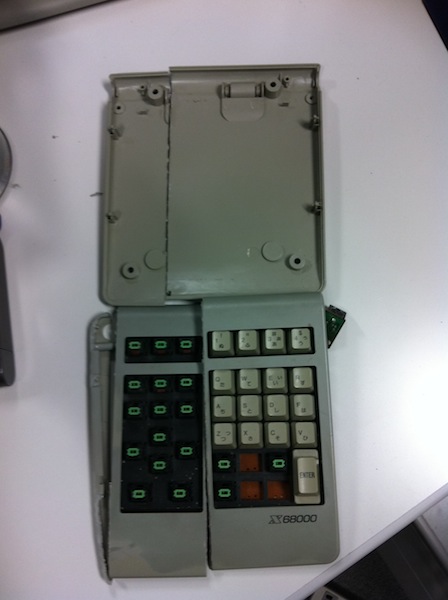 IMG_1077.JPG : X68000 키패드 개조