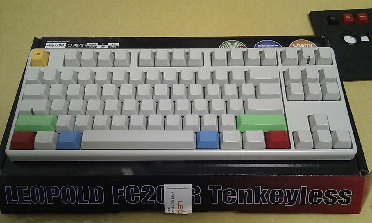 FC200RT White.jpg