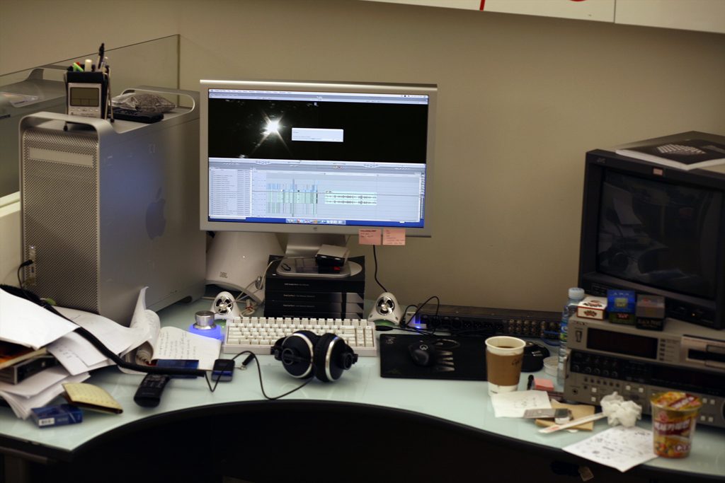 desk.jpg