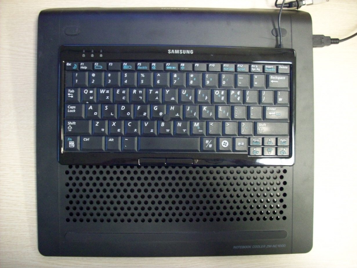 tiny_100_6858.JPG