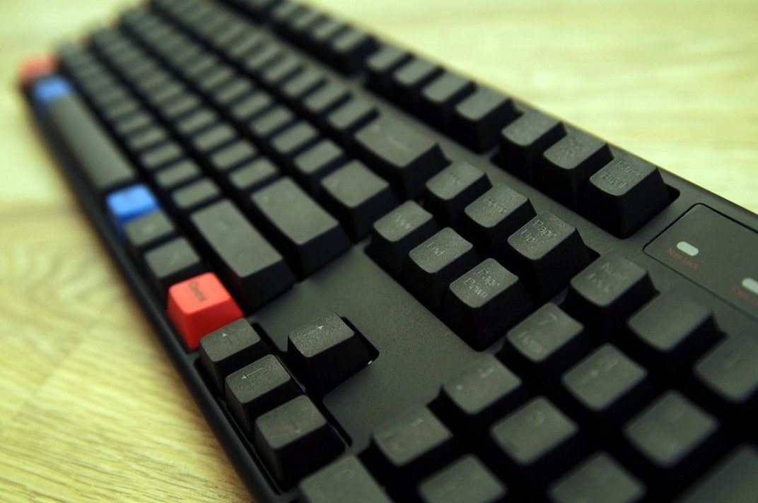 FC300R(PBT)-02.JPG