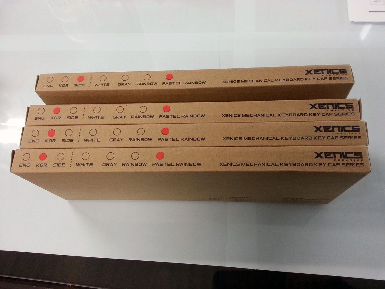 XENICS_PBT37_keycap_box.jpg