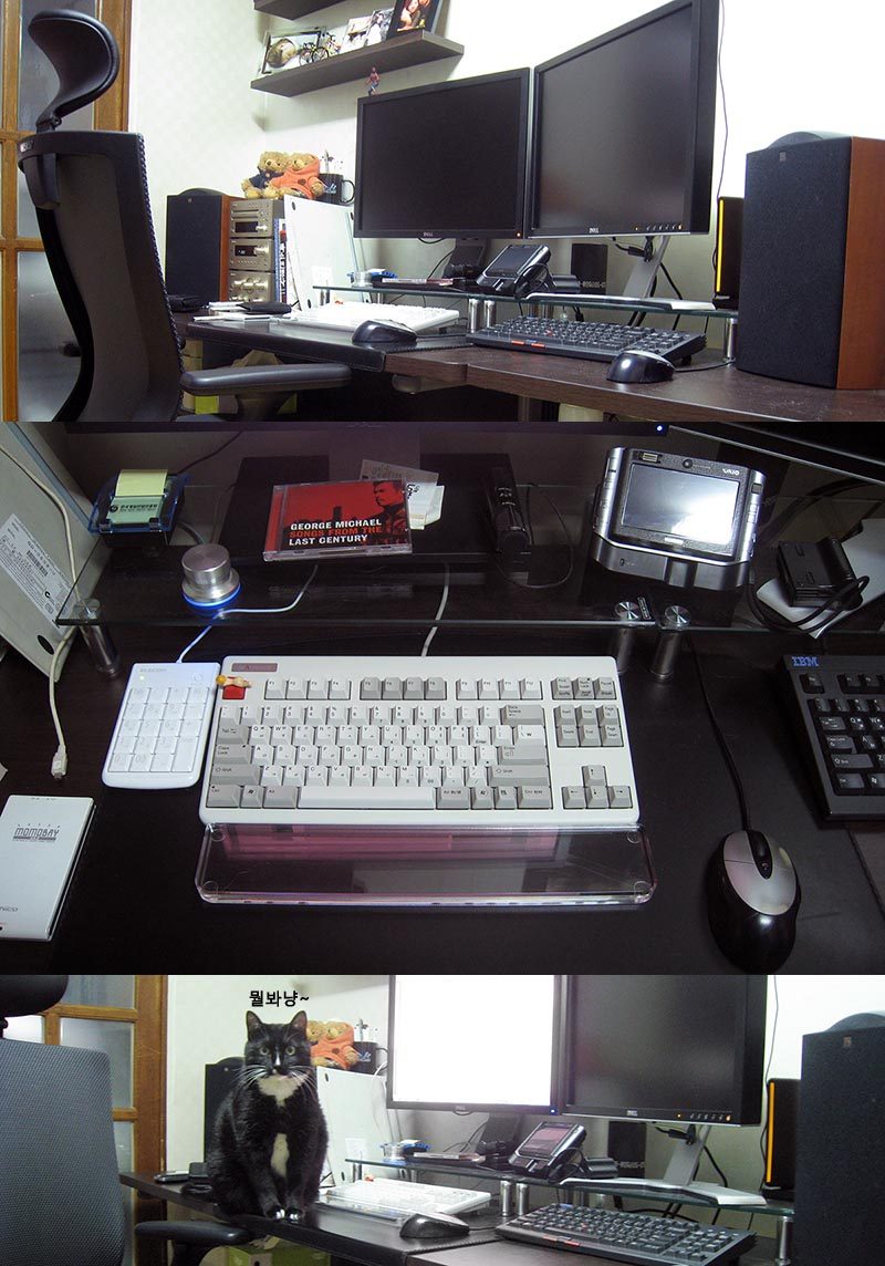desk.jpg