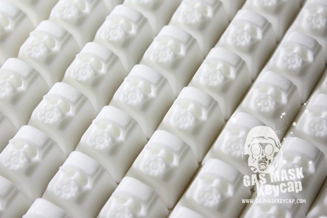gas mask keycap 1.jpg : [Custom keycaps] GAS MASK Keycaps New version (classic white)
