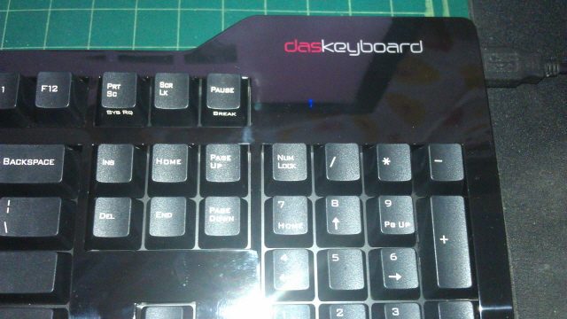 IMAG0229.jpg : daskeyboard를 사봤는데.. 사진 잘 못 찍겠네요 ㅎ IMAG0229.jpg : daskeyboard를 사봤는데.. 사진 잘 못 찍겠네요 ㅎ
