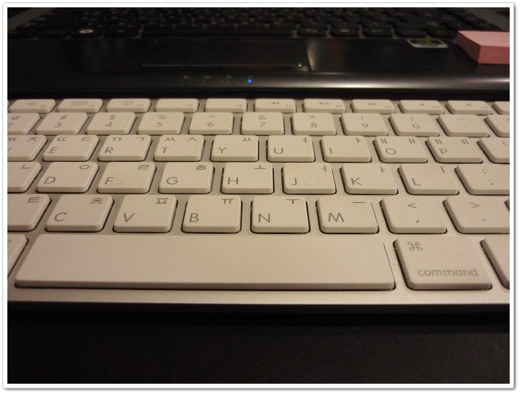 desk-2011-02.jpg