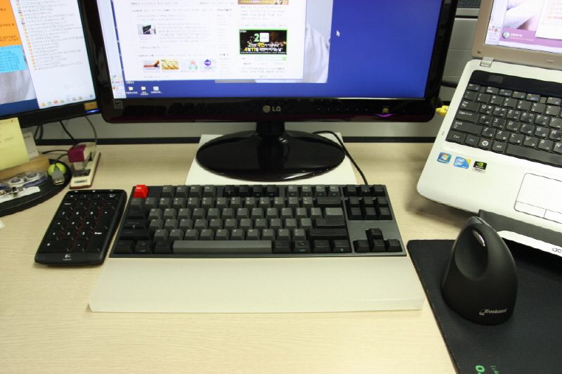 700R_05.JPG