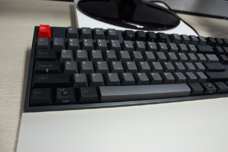 700R_02.JPG