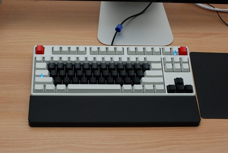 white.JPG