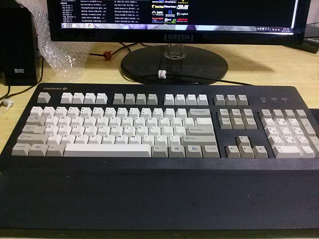 CYMERA_20131024_010213.jpg