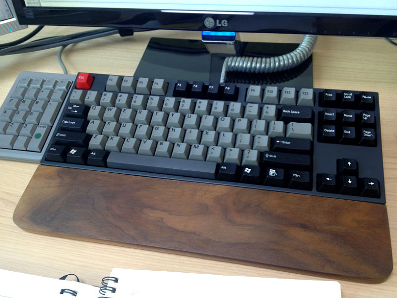 700R_01.jpg