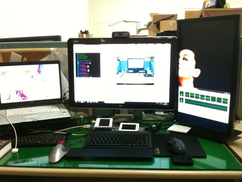 Desk0.jpg