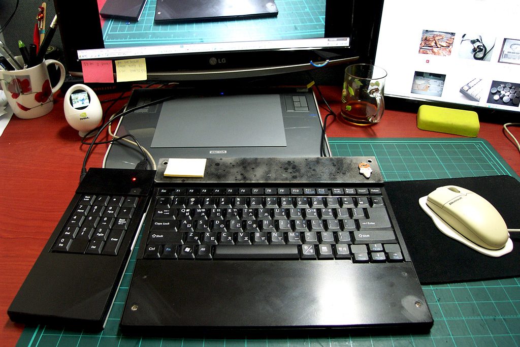 mydesk.jpg