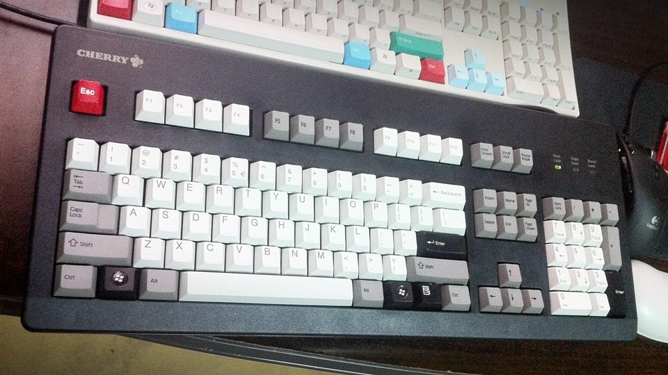 3tones + red Esc.JPG : 3000블랙 + 쓰리톤