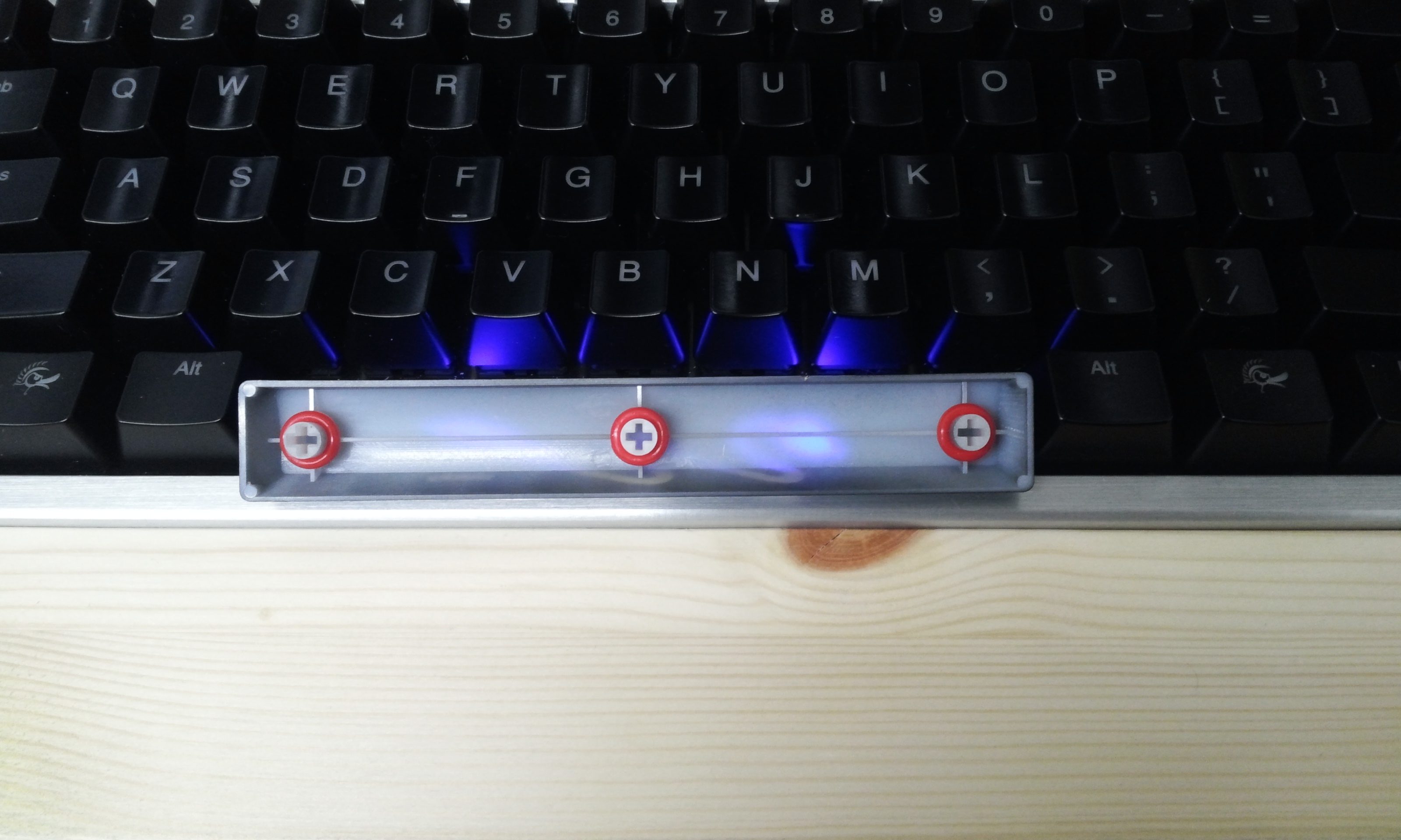 20140225_0906529.jpg : 더키 샤인3 한정판 갈축에 오링작업 20140225_0906529.jpg : 더키 샤인3 한정판 갈축에 오링작업