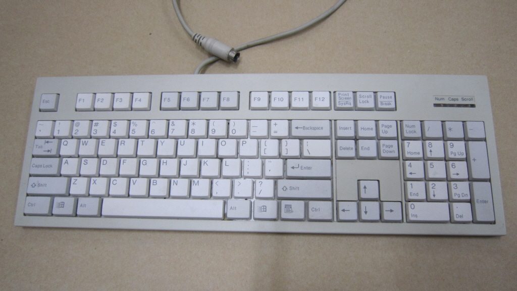 IMG_1166.JPG : 풀배열 미니키보드?