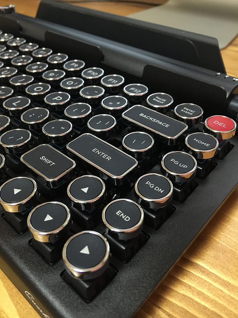 55702610.jpg