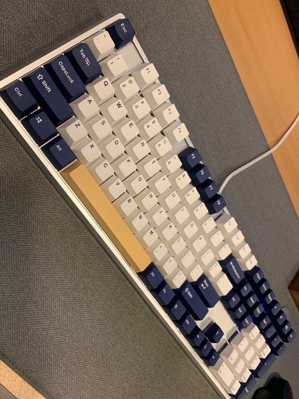 aa.jpg