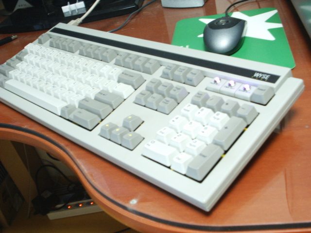 S2010004.JPG