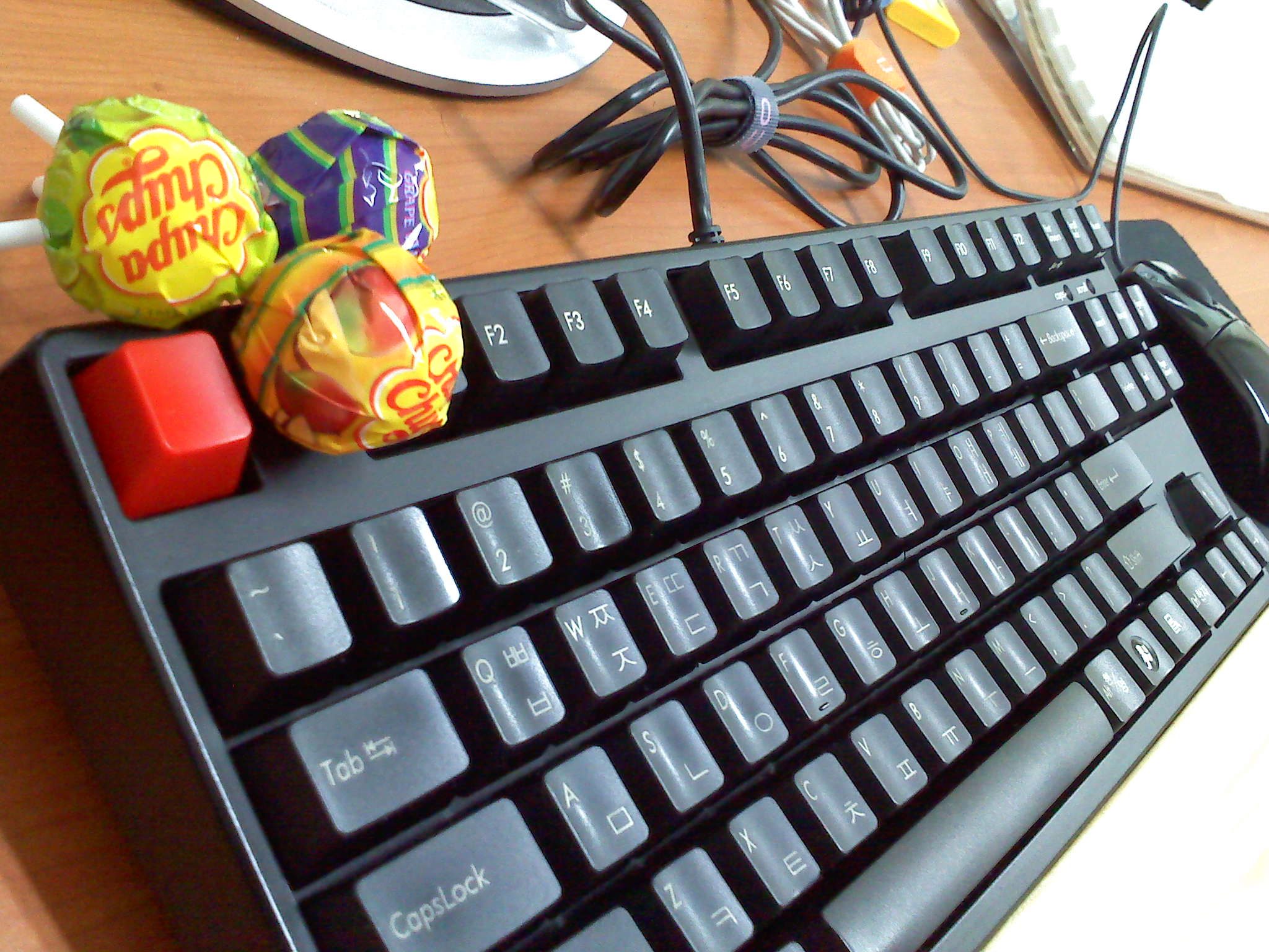 desk1.jpg