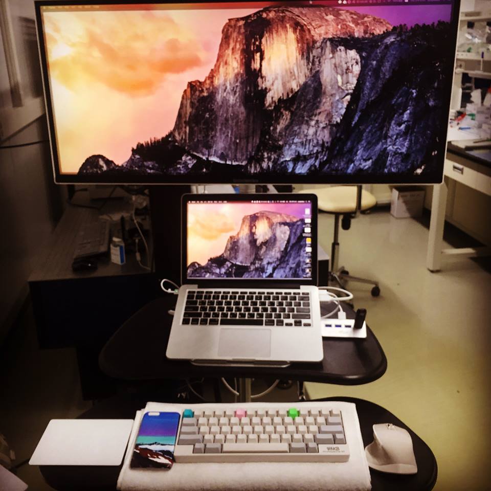 desk.jpg