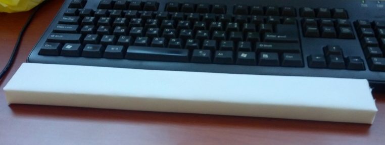 kbd.jpg : 팜레스트 그런거 왜 사나요? kbd.jpg : 팜레스트 그런거 왜 사나요?