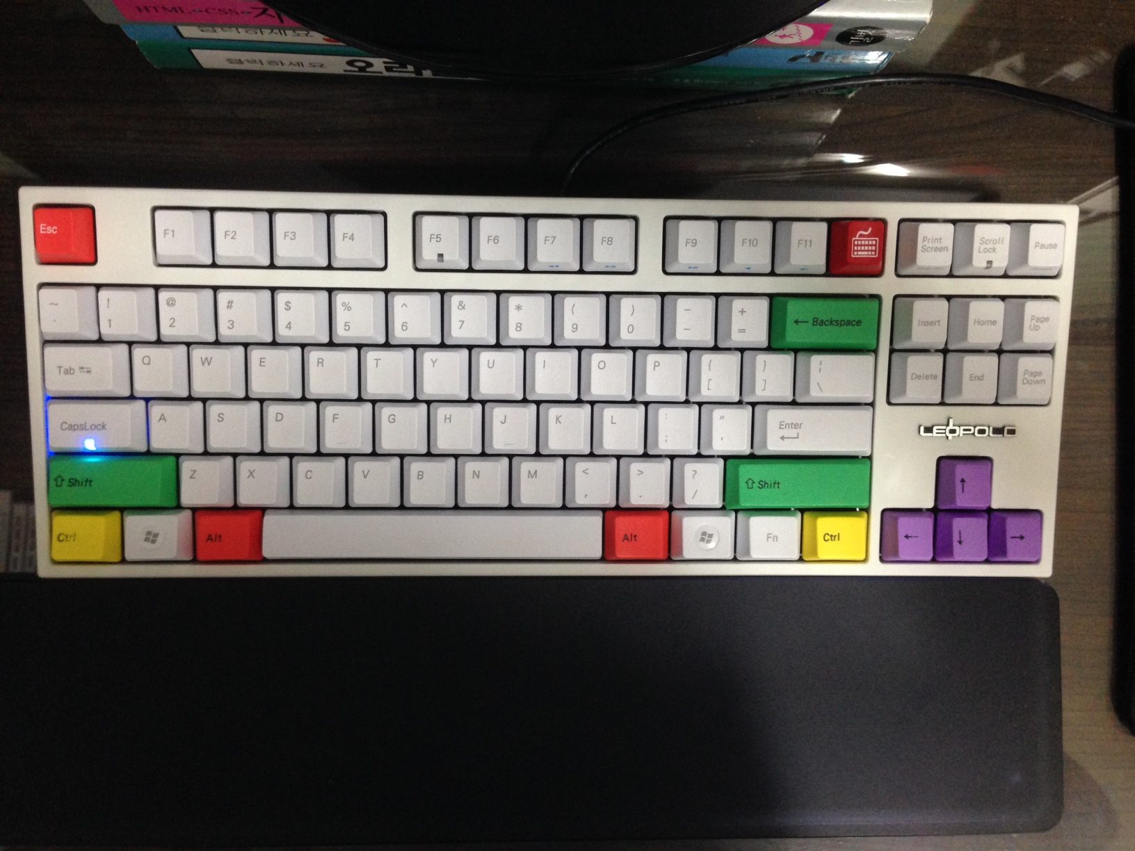 700R1.jpg