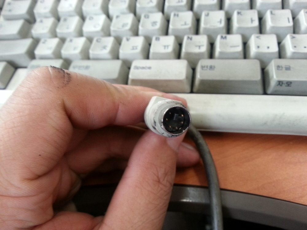 크기변환_20130507_085613.jpg : ibm항공모함 키보드