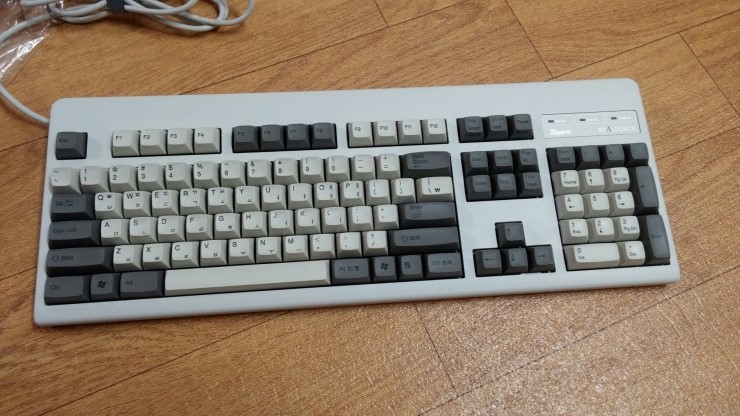 KakaoTalk_19b545e10ec2bd1a.jpg : 리얼포스 이 키보드 어떤가요? Realforce104UK-HiPro